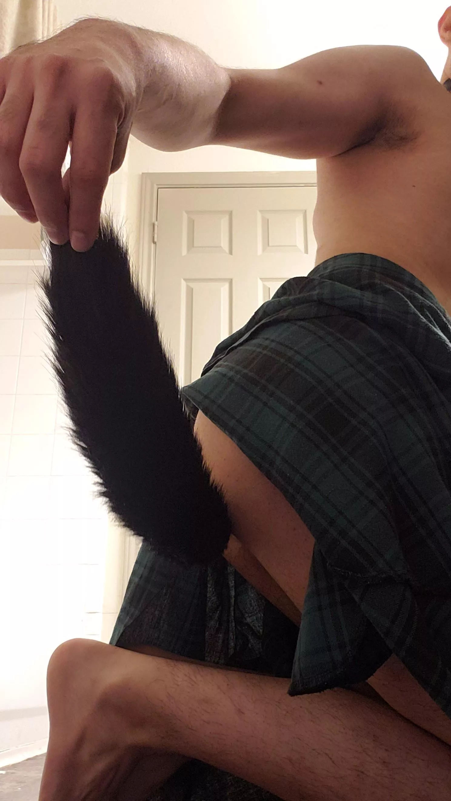 I am happy with this lil tail!!!