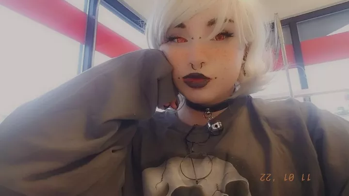 I miss these contacts;^;