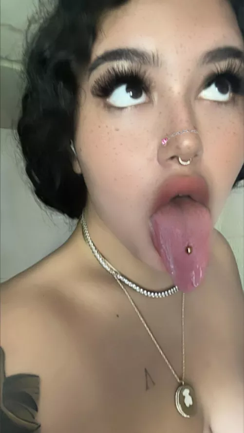 i wish my tongue was longer >:3 but at least my mouth is wet & warm hehe