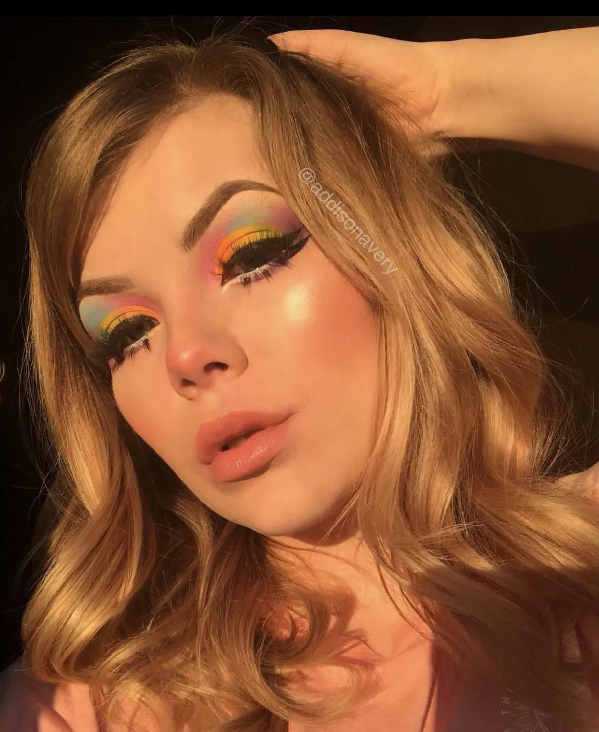 I would love for you to come ruin my makeup 💄