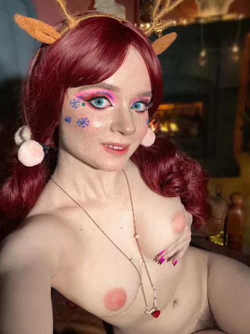 I'm a little redhead seductress