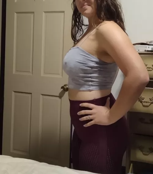 Is crop top season soon here?