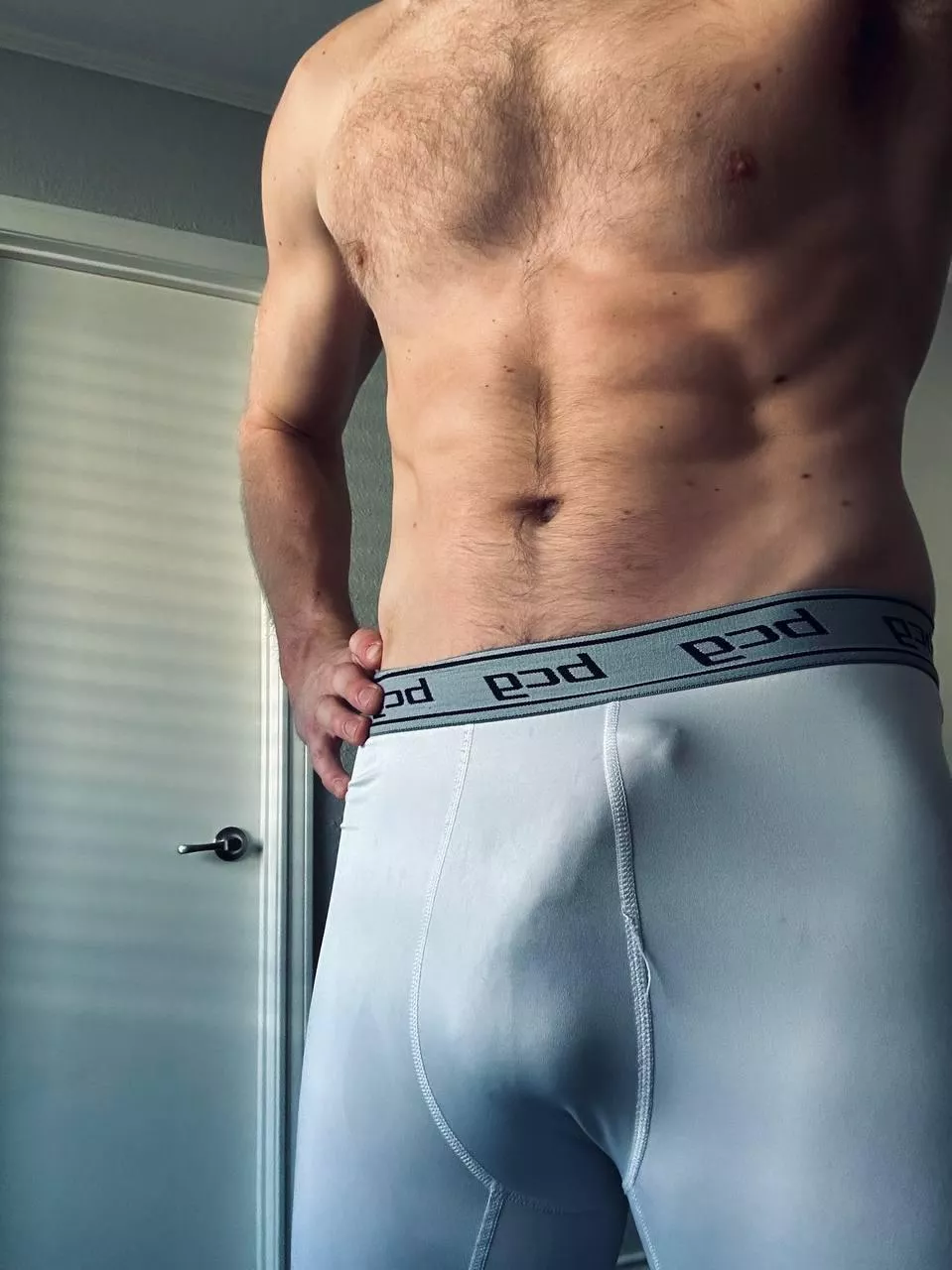 [M] Feelin myself a little bit..