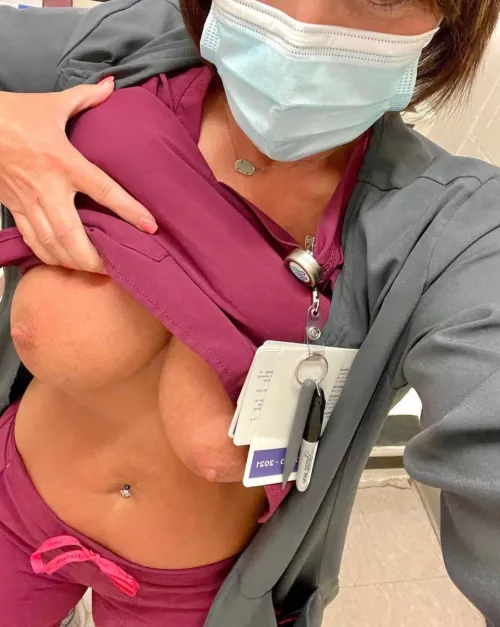 Need a bully for this cucks mom