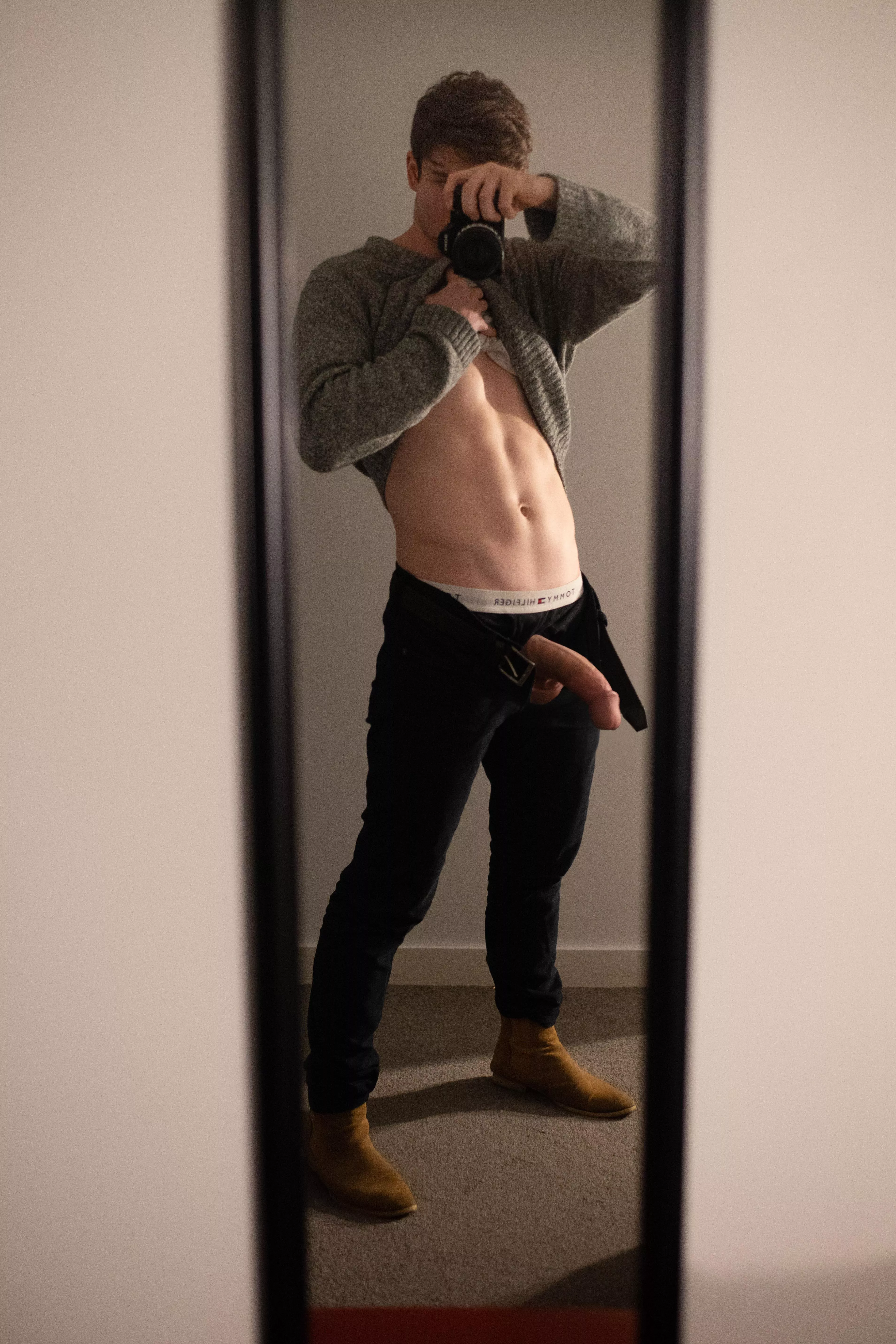 Need my young massive cock sucked ASAP