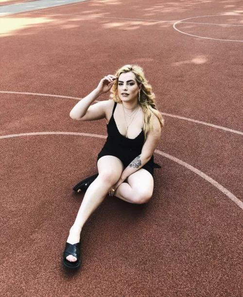 Oh hey there, lets fuck!