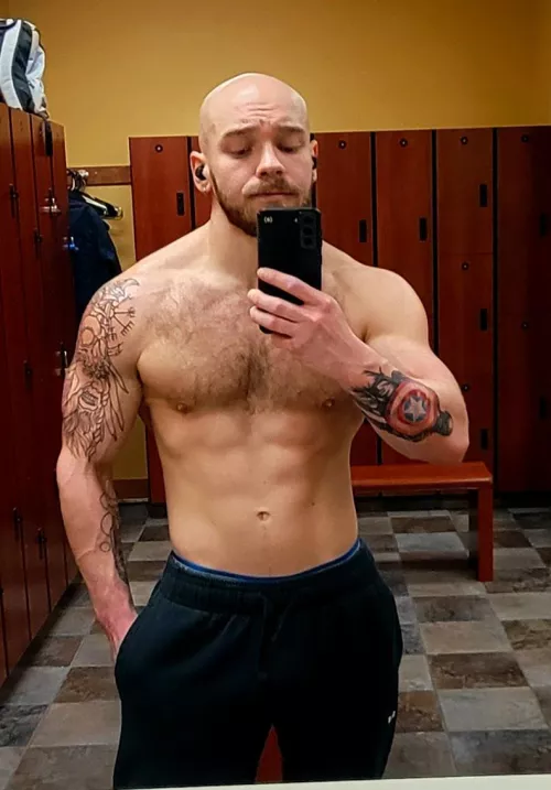 Ready to fuck this new year up😏😝