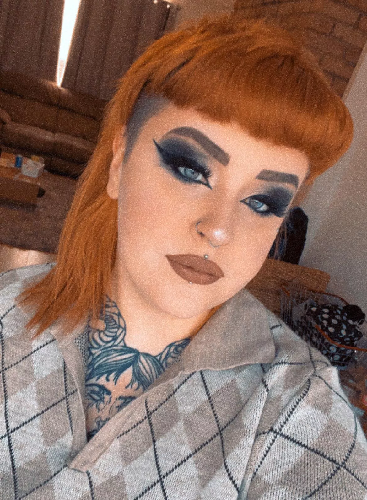 Sultry vibes… don’t you want to ruin it all?🥵🖤