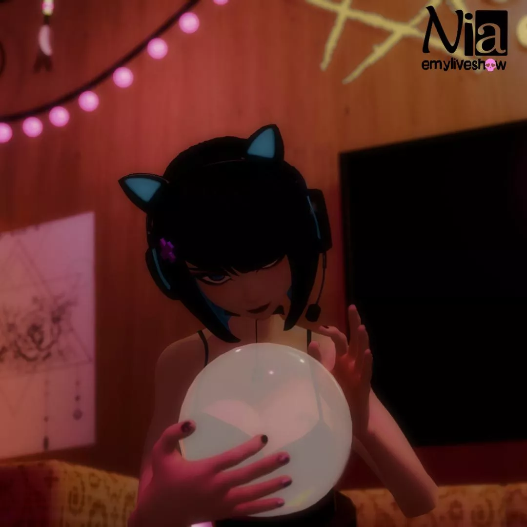 Uma's ball is telling me i need to be fucked or I'll be sad for the week 😵💙 https://chaturbate.com/emyliveshow