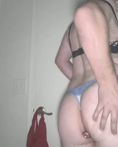 👍🏻 vote when you see it 😘😘💋👅