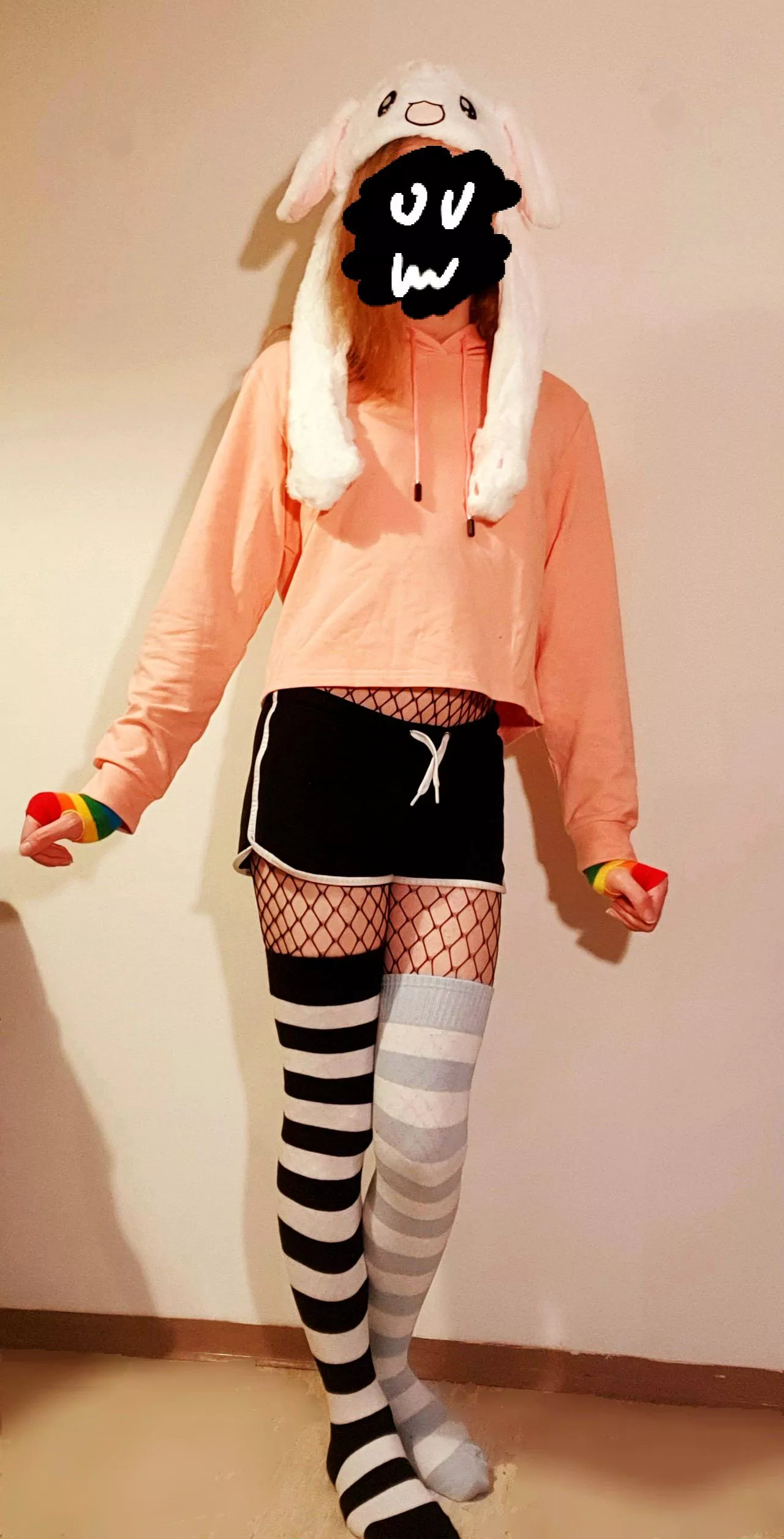 Wanna take me out for dinner? >.<