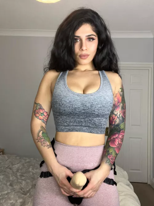 We're both getting sweaty after this😈