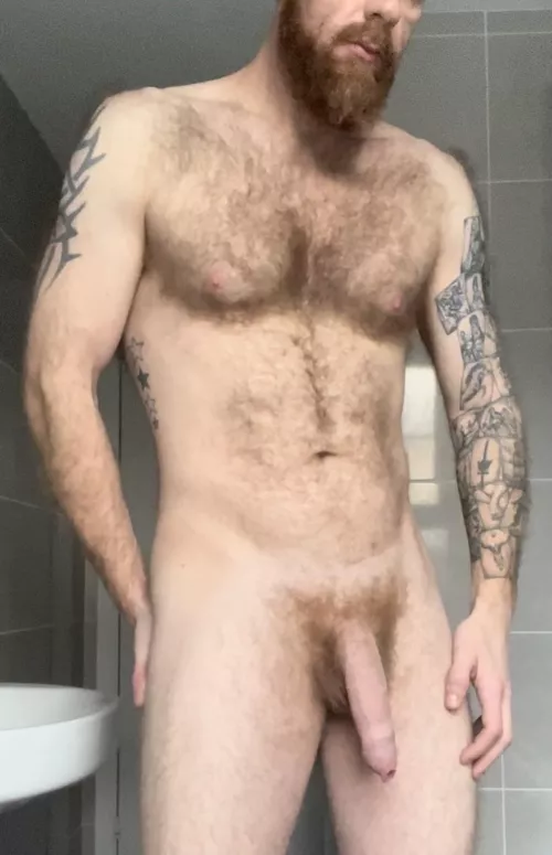 What a week it has been, but the weekend starts here. Who want to join me for sone fun?