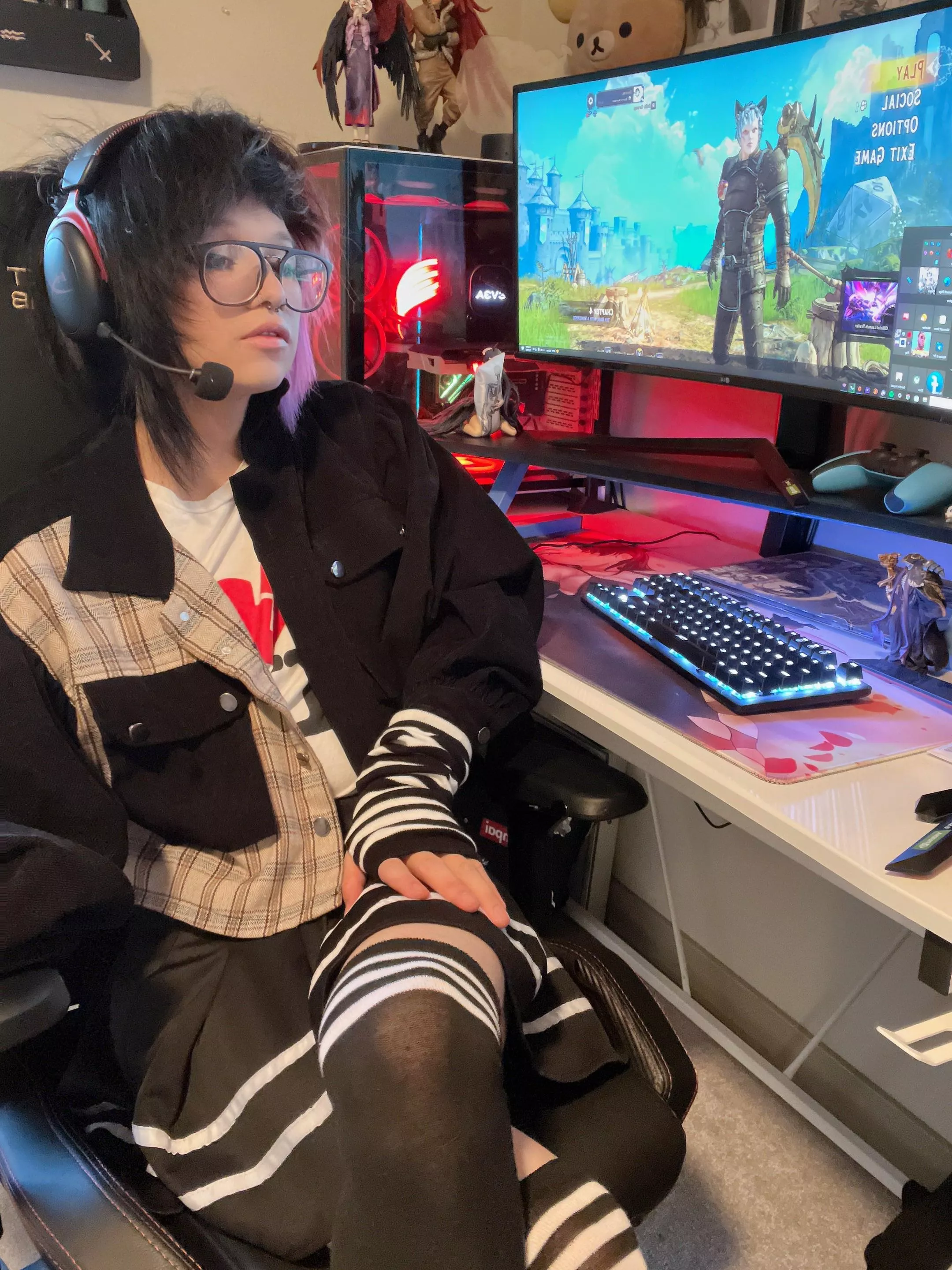 What game are we playing?? ~🖤