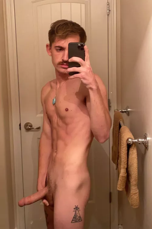 who else can’t sleep because how horny they are