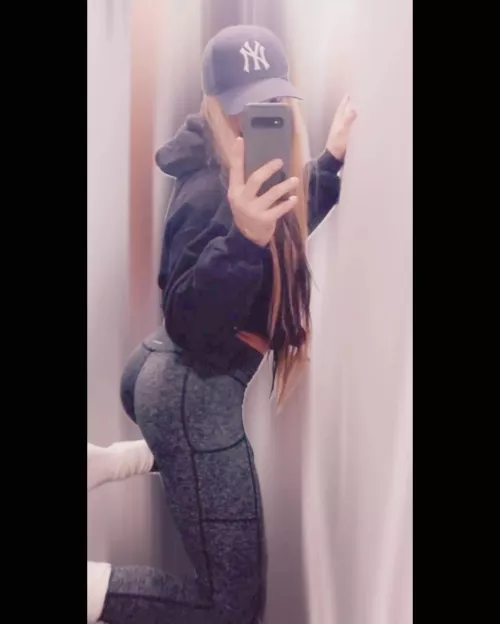 would you grind up on me if you saw me dancing in the club?