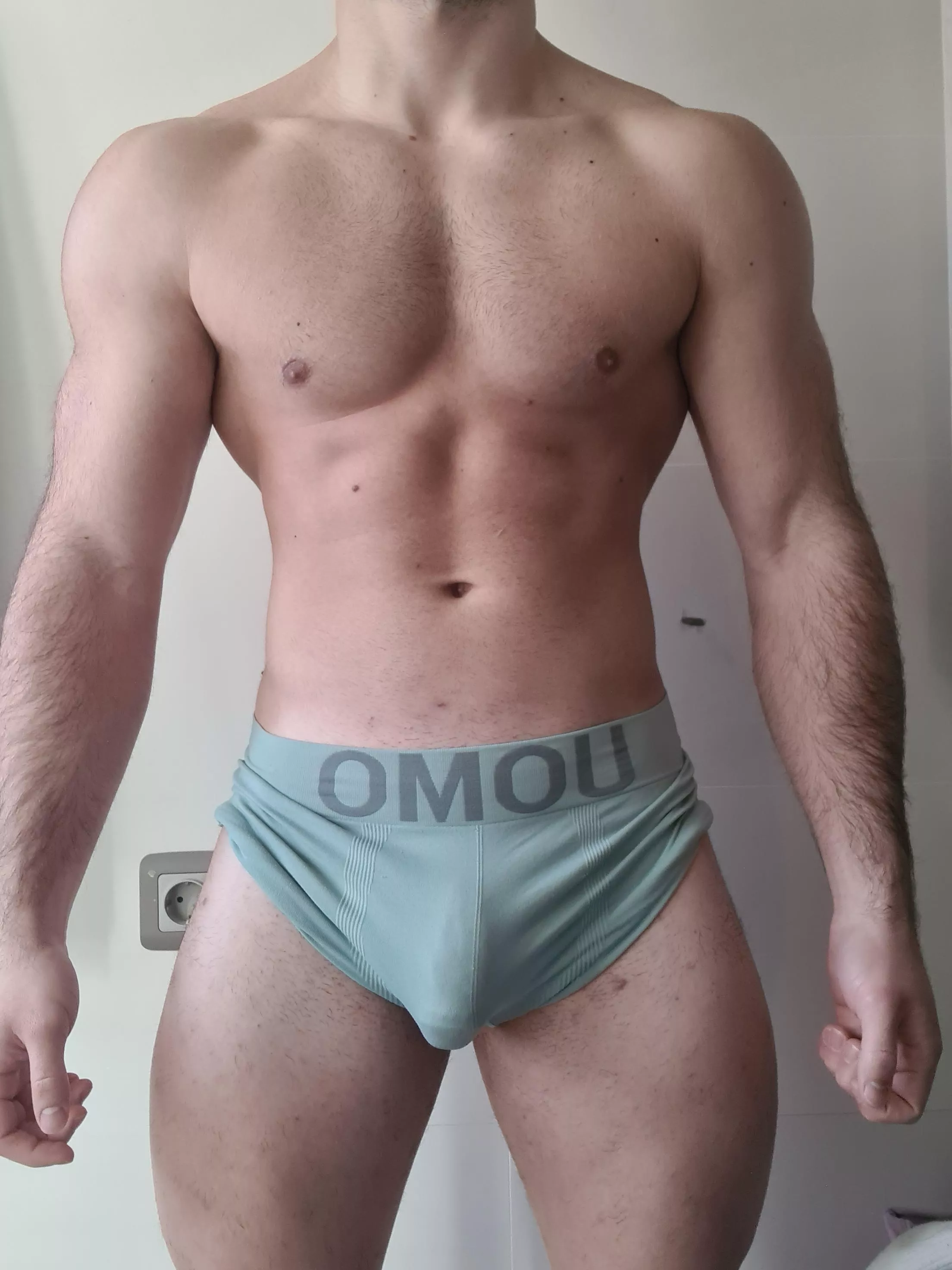 Would you train legs with me?