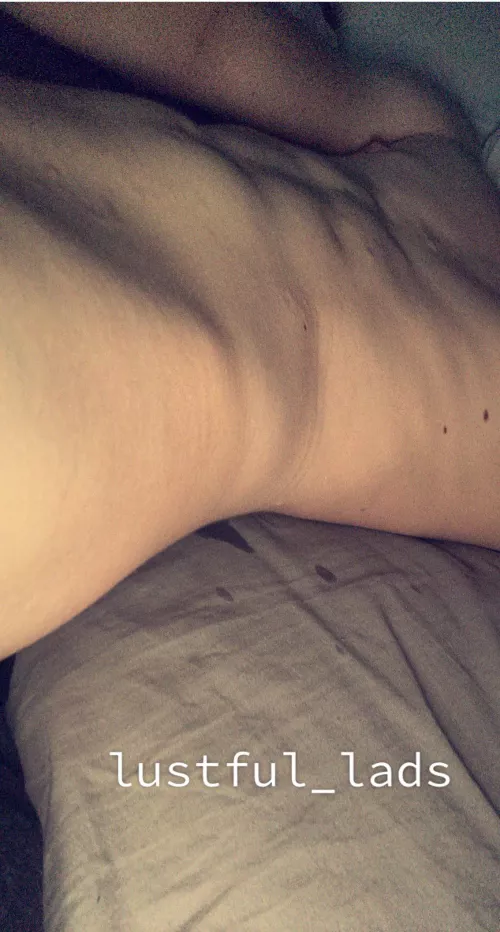 18 year old twink 😈 add my snap: lustful_lads