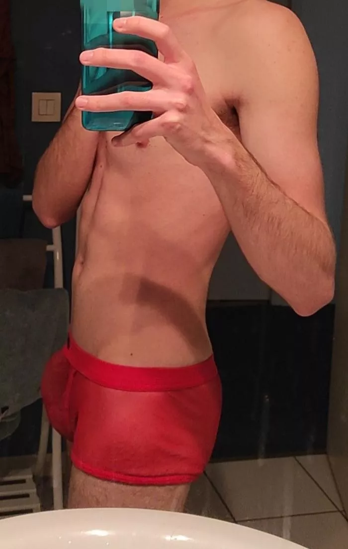 23yo French ! What do you think of my new underwear ? 😏