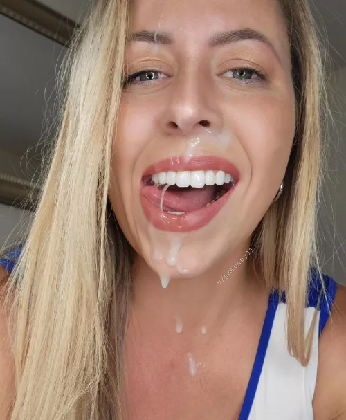 A mom dripping with cum is hot