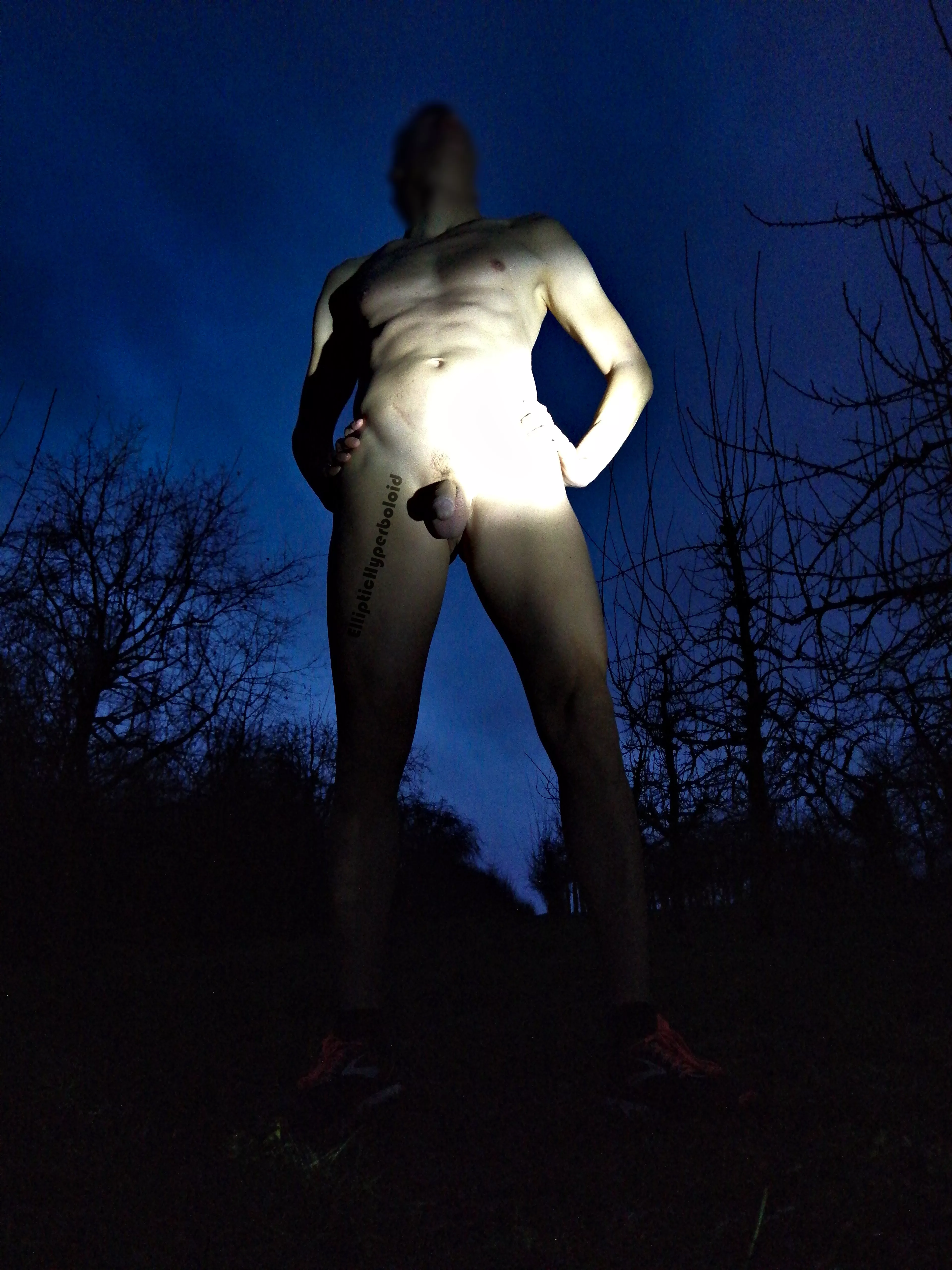 Alone in the dark? Just follow the light!