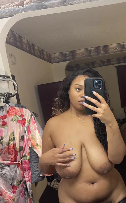 Are you into chubby ebonies