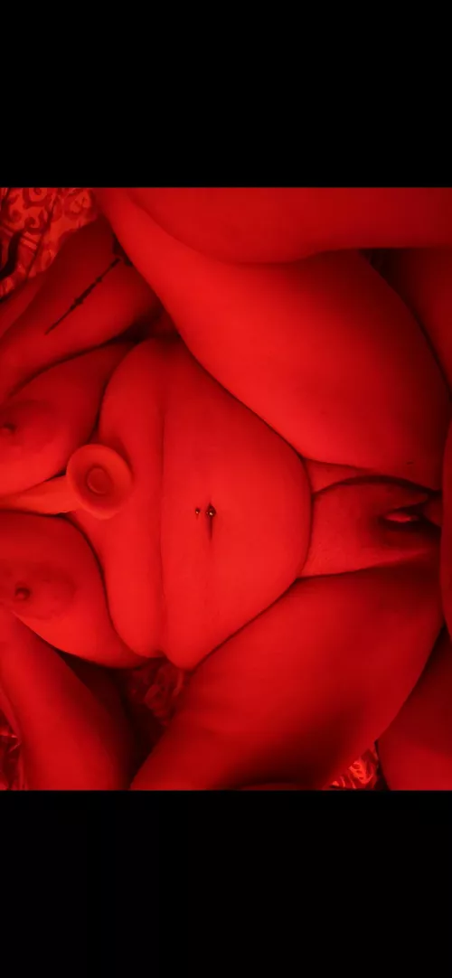 Bisex with her we love to suck together