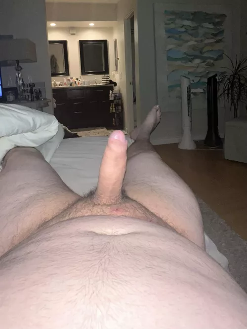 Bored and lonely 😩