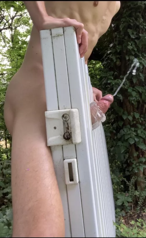 Bros, I can only recommend to try this! Best cumshot ever. I am a cumcannon 🍆💦💦M(23)