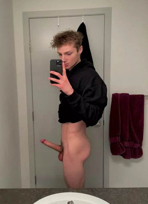 Canadian dick 🇨🇦