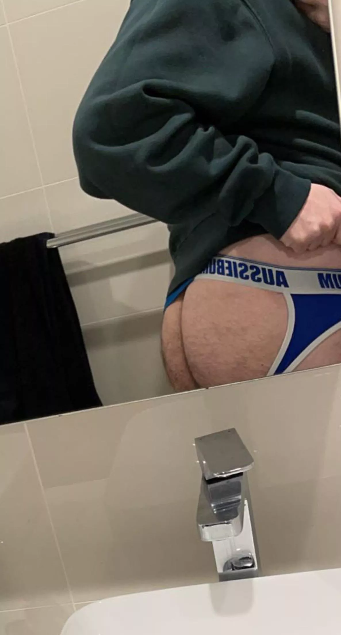 Cheeky Aussie Boy. Why don’t you msg me for some more ?