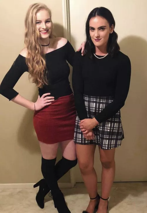 Cute Blonde or Sultry Brunette?