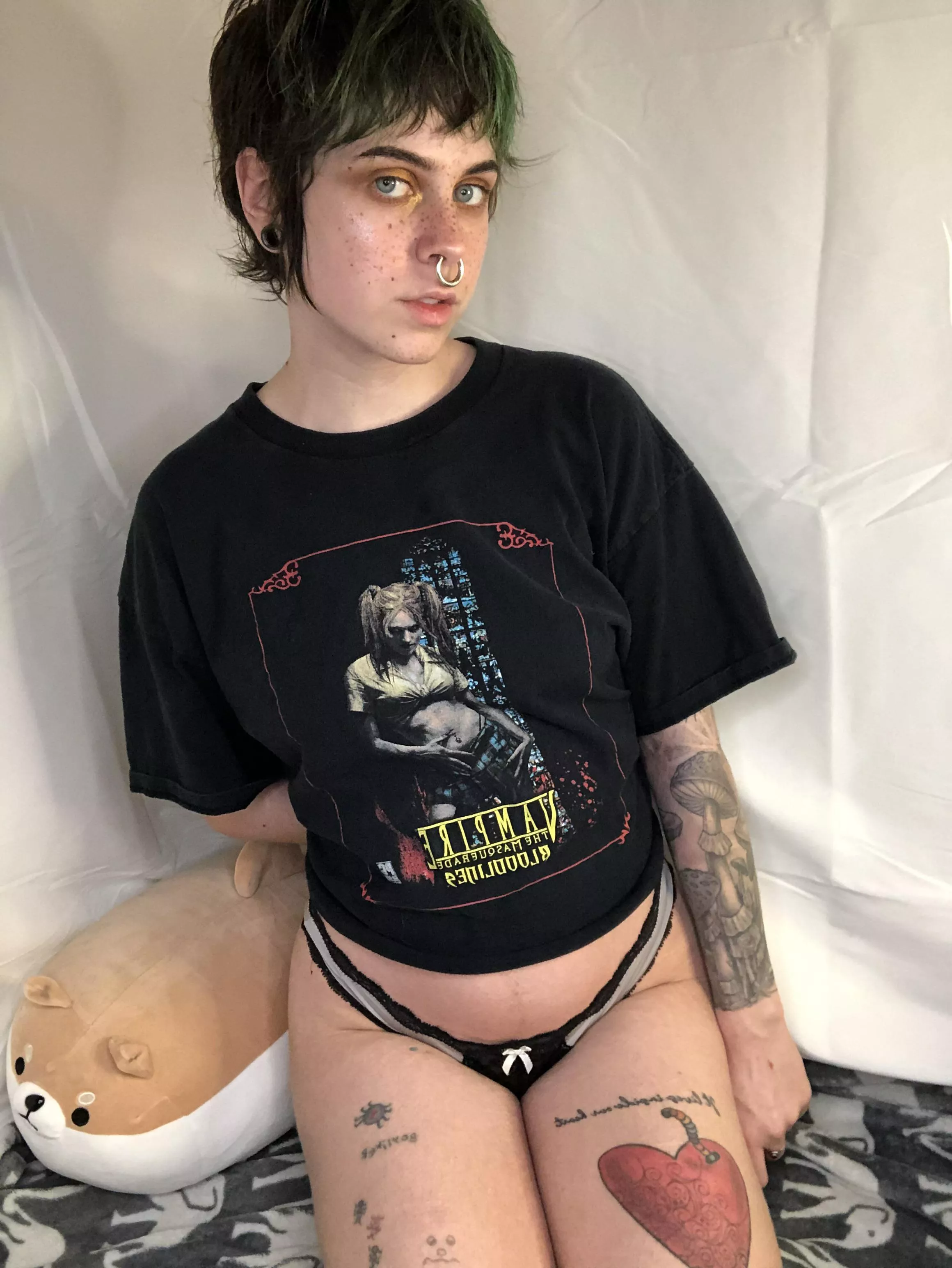 do you like vtmb? i always pick the malkavian <3