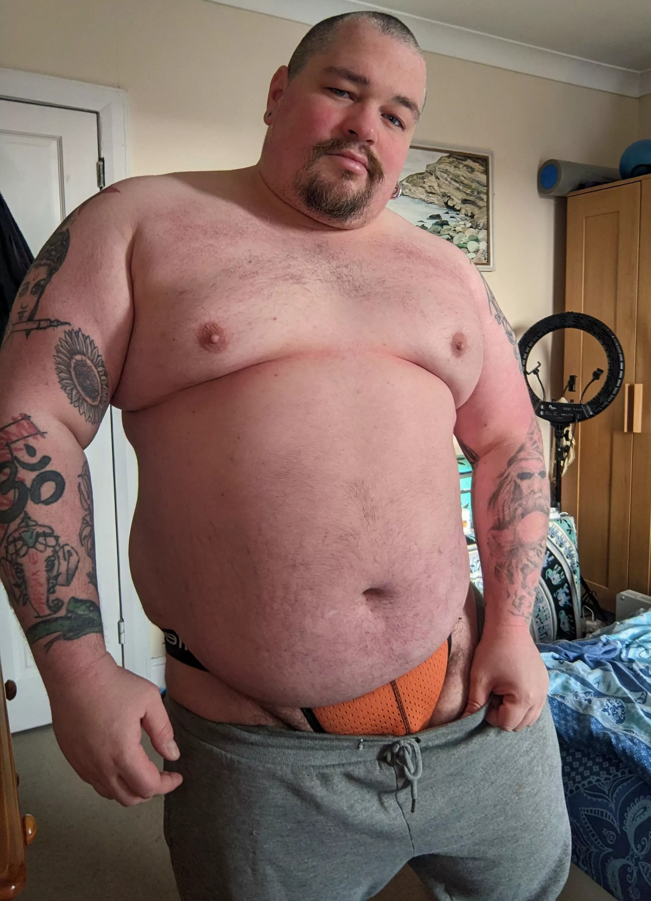 Felling gray? Orange you glad to see me? 🤪😅