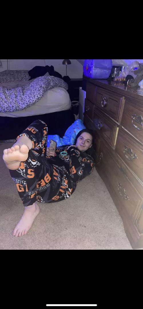 Gfs soles, what y’all think?