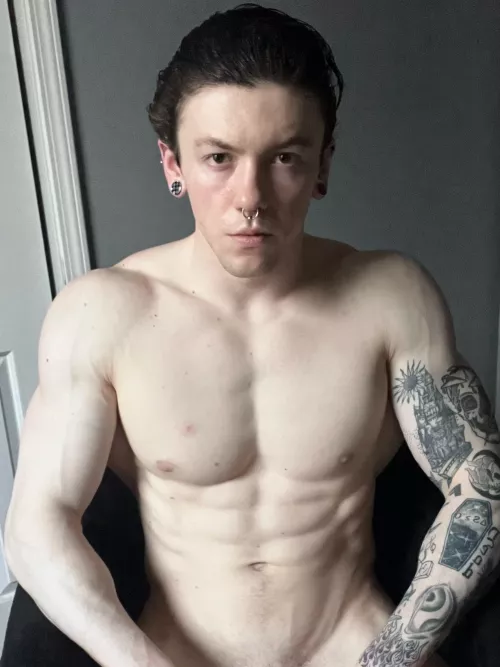 Good afternoon! I want someone to play with today 😈🤤😏