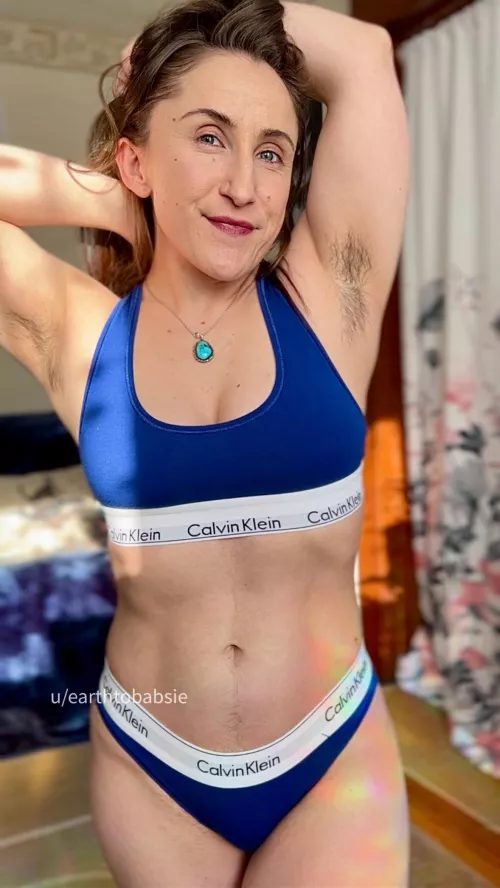 Hairy pits, belly and much more ☺️