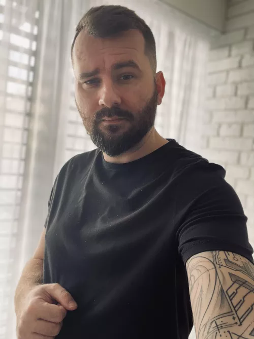 happy saturday to all 😏