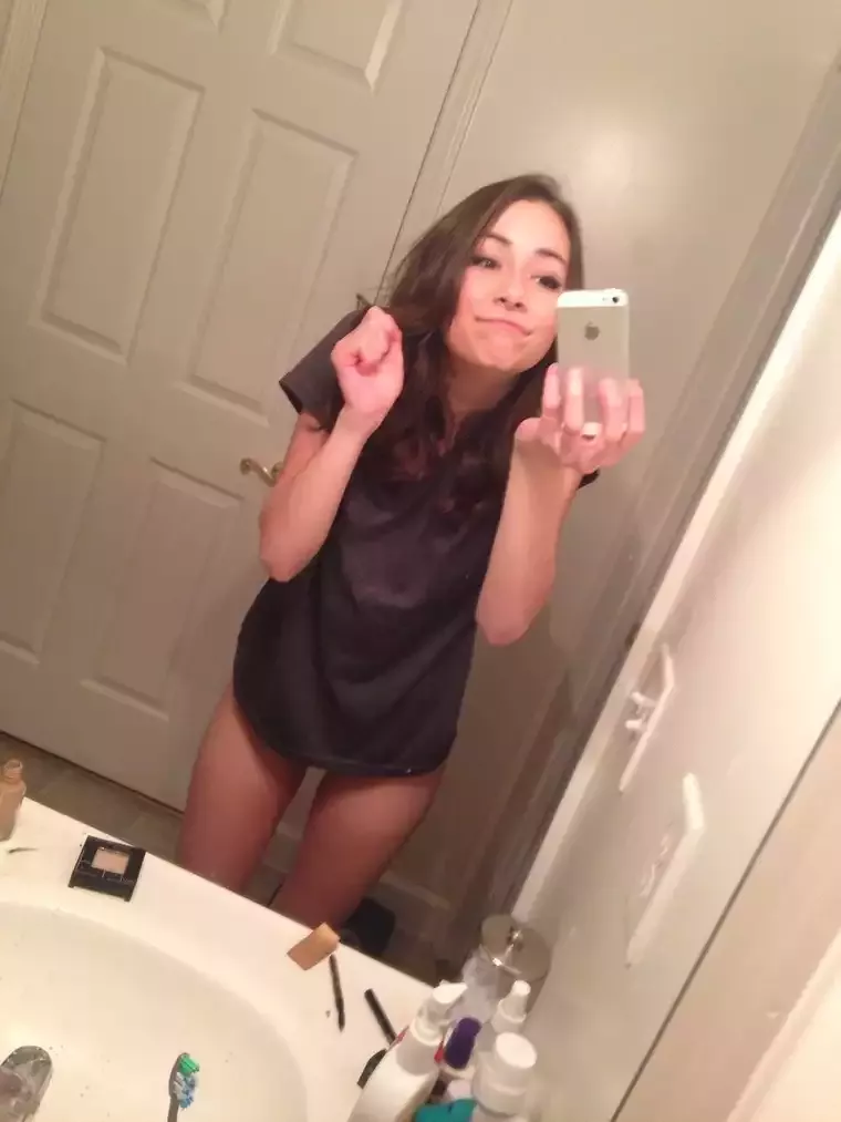 I hope that counts for bath selfie! 20F