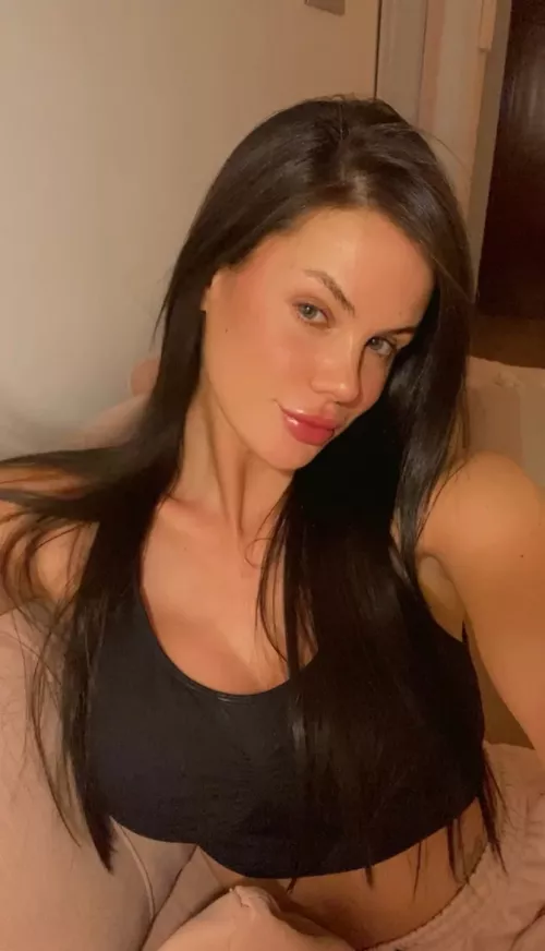 Im croptoppin on the couch today