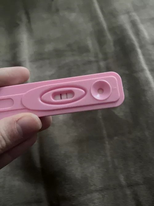 just found out i’m pregnant with my second who wants to have fun with me on this journey🥰