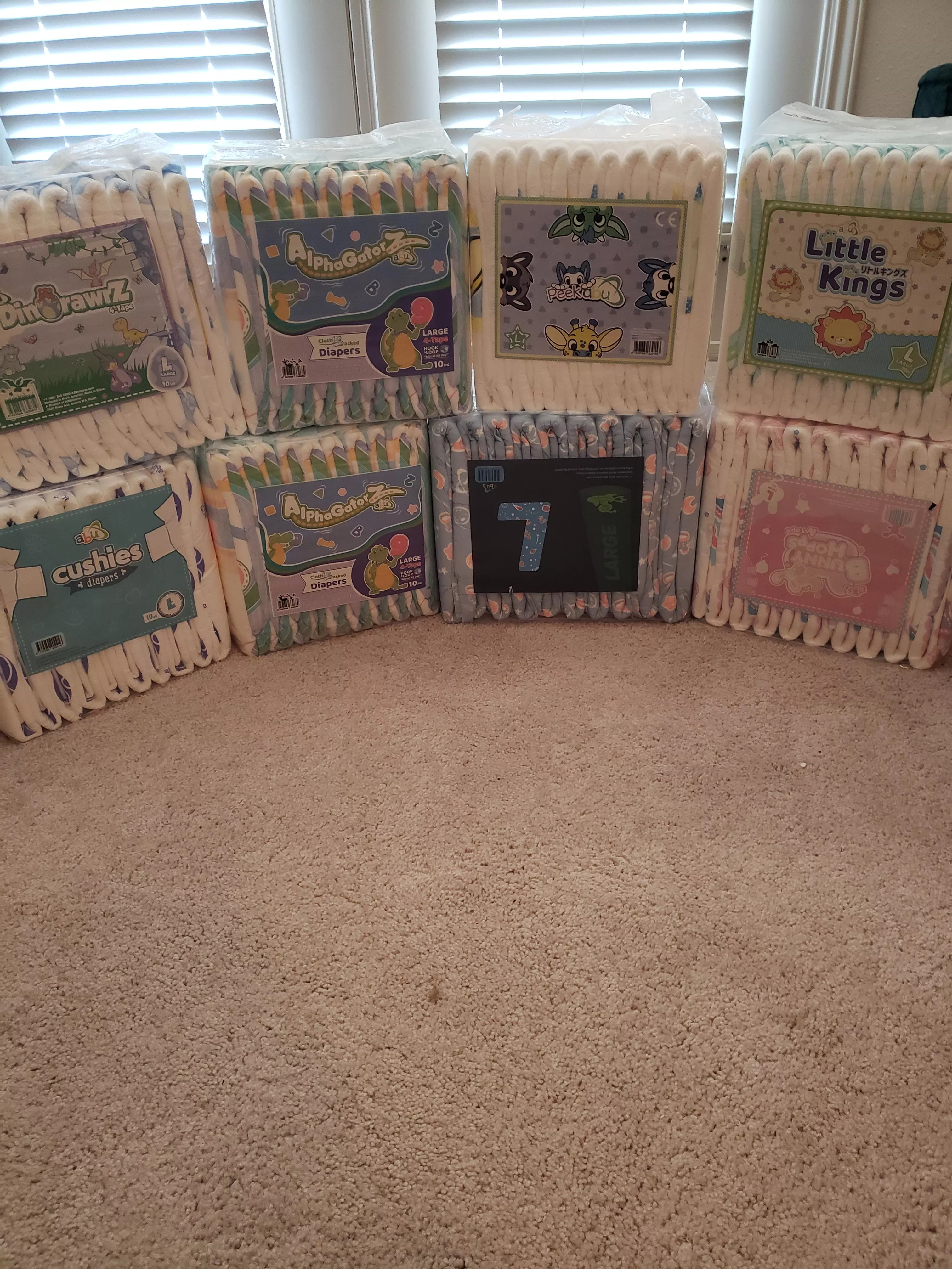 Just got home from vacation to a new box of diapers from ABU! About to spend the rest of the weekend padded! 😁