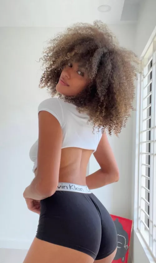 just your average neighborhood milf