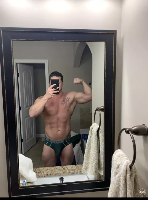 Keep pushing forward (M)