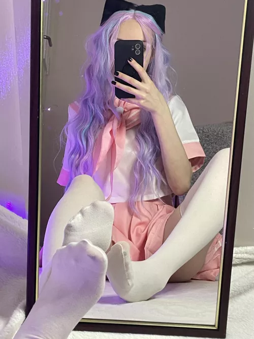 Kitty in white knee socks