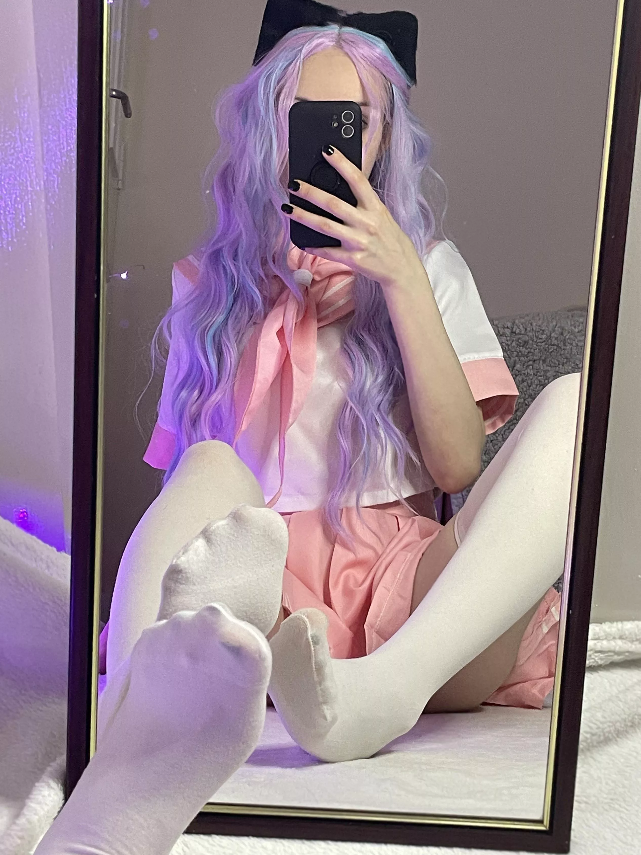 Kitty in white knee socks