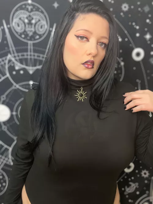 Maybe if you’re lucky my bodysuit will be on the floor