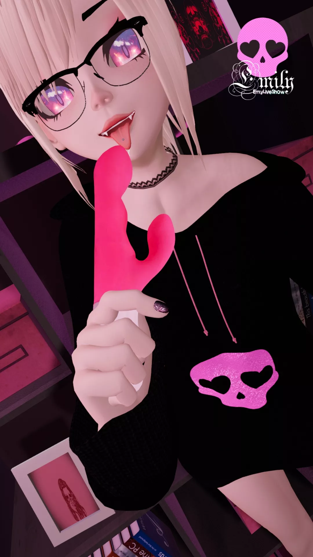 Mmm.. this candy looks sweet 👅 Wanna lick and suck 😈 https://chaturbate.com/emyliveshow