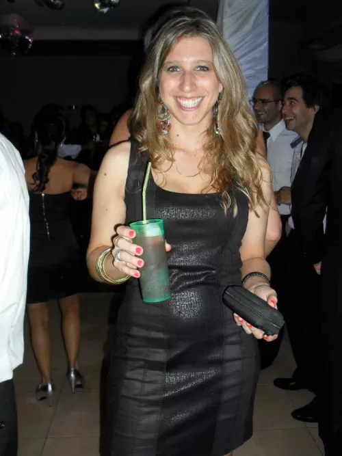 My gf need some hung bulls in her bored life