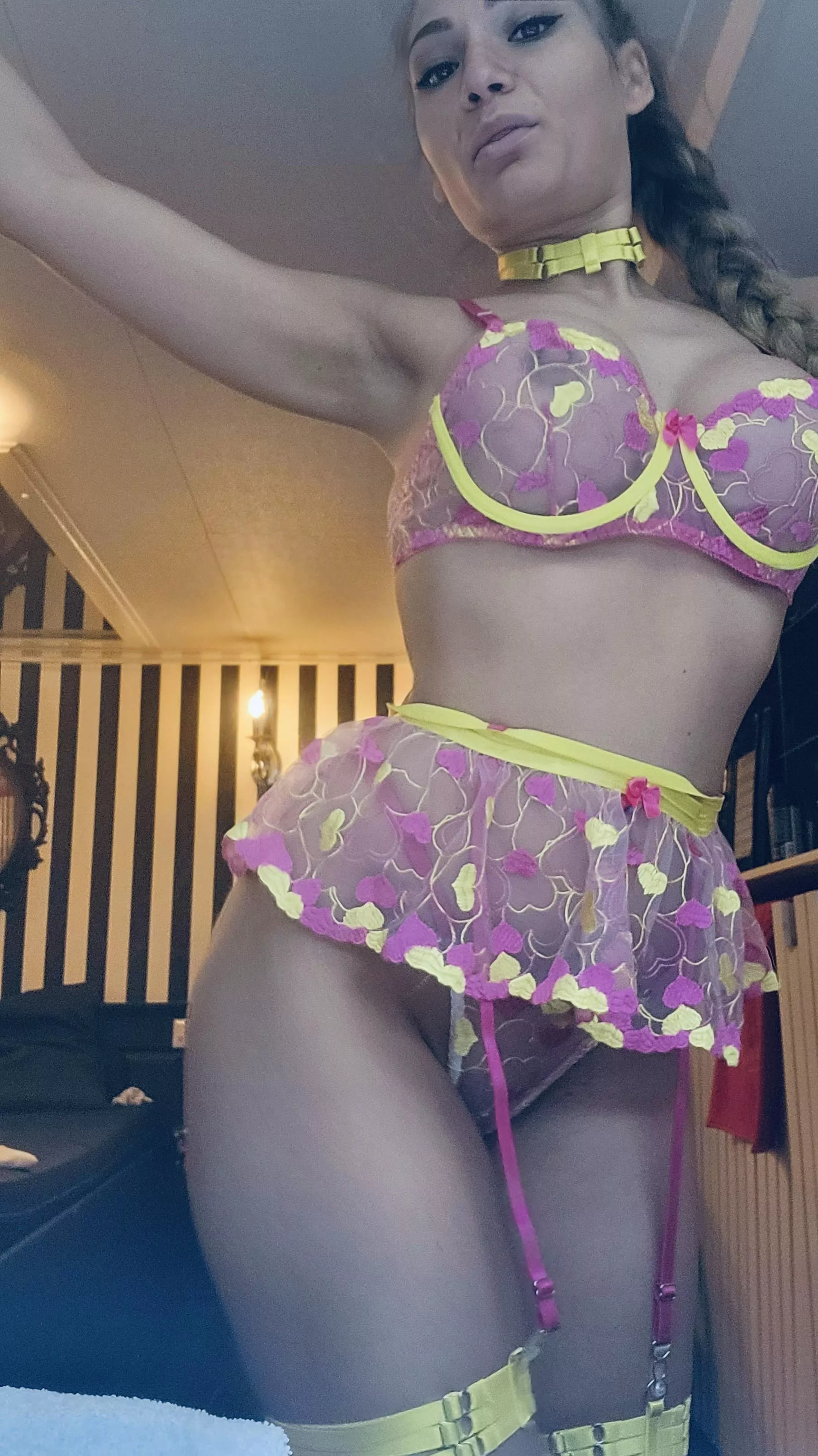 My tits love kissing so much❤️😈